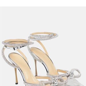 MACH & MACH Double Bow embellished pumps NEW